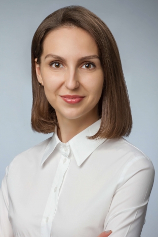 aminokisloty-i-gialuronovaya-kislota-idealnyj-sinergizm-dlya-molodosti-kozhi