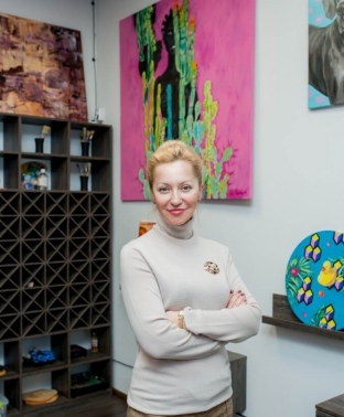 art-terapiya-i-art-prostranstvo-kluba-sodeky-k-prosvetleniyu-cherez-iskusstvo