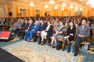 botulotoksin-novogo-pokoleniya-prezentatsiya-xeomin-v-ukraine