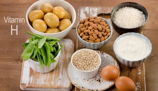 kakie-vitaminy-nuzhny-dlya-zdorovykh-volos