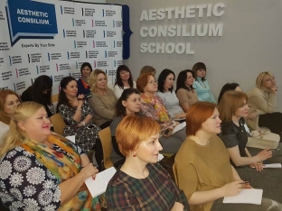 novinki-dlya-professionalnogo-ukhoda-za-kozhej-postreliz-seminara-phformula