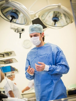 oftalmologiya-v-medical-club-rabotaet-na-vysokom-evropejskom-i-mirovom-urovne-a-inogda-i-luchshe