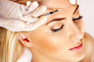 revolyutsionnaya-novinka-v-kosmetologii-biorevitalizatsiya-preparatom-skinwise-meso